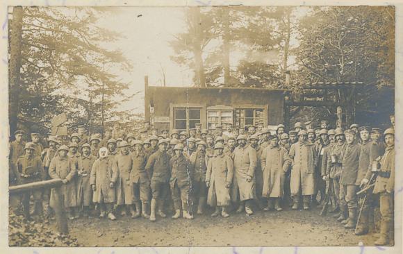 Deutsche und franz&ouml;sische Soldaten am Hartmannsweilerkopf (Elsass) am 10. November 1917 (GLA Karlsruhe 456 F 65_9 Foto 3)