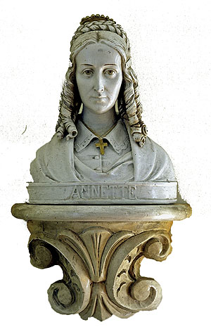 Büste der Annette von Droste-Hülshoff im Fürstenhäusle in Meersburg. Foto: LMZ322820/SSG