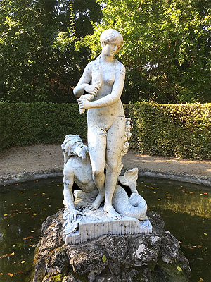 Schlossgarten Schwetzingen, Figur der Galathea