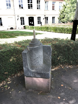 Schwetzingen, Mahnmal für die 1940 nach Gurs deportierten jüdischen Mitbürger. Foto: kulturer.be