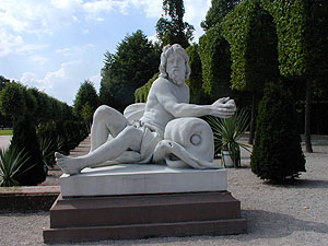 Schlossgarten Schwetzingen, Di vier Elemente: Wasser. P. A. v. Verschaffelt, um 1760. Foto: kulturer.be