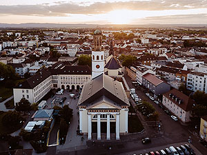 Frankenthal, Zwölf Apostel-Kirche. Foto: Pressestaelle Stadt Frankenthal, Sebastian Weindel