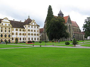 Schloss und Kloster Salem, Münster mit Prälatur. Foto: kulturer.be