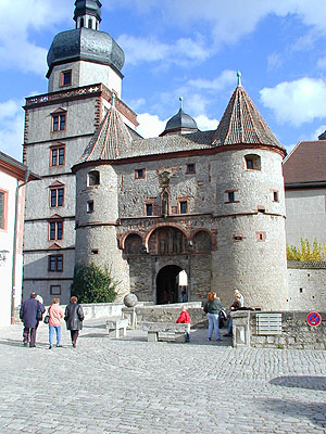 Würzburg, Feste Marienbrg, Inneres Tor. Foto: kulturer.be
